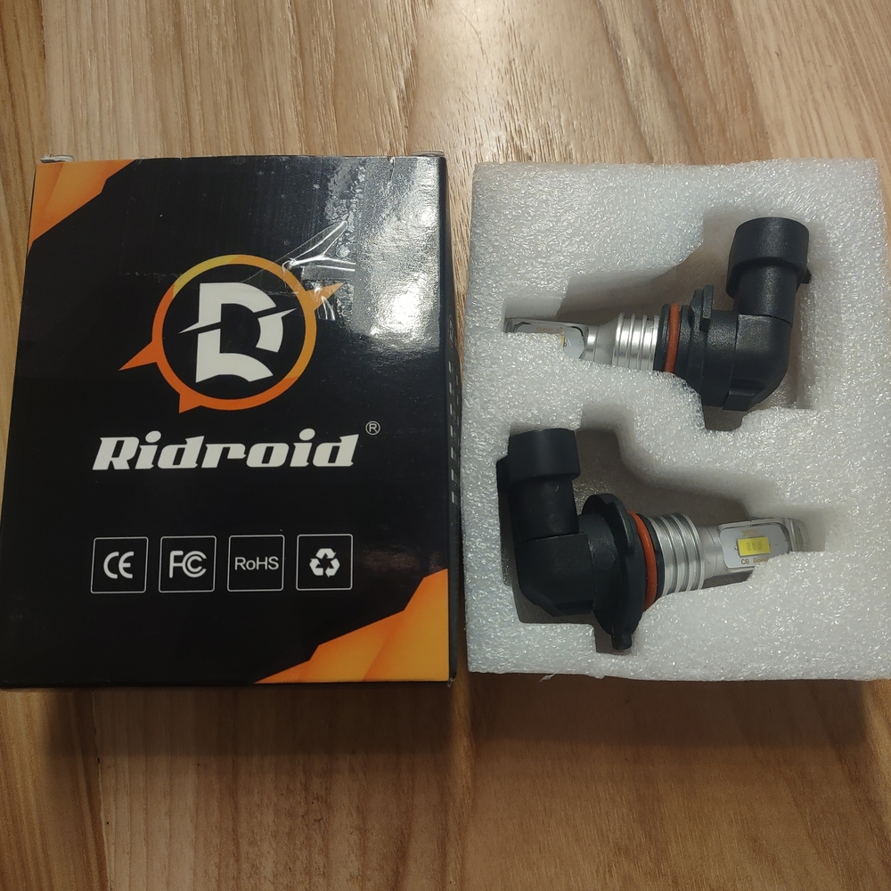 LED Headlight Bulbs - Black/Silver